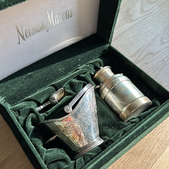 Vintage Silver Neiman Marcus Cream and Sugar Set in Box - Picture 6 of 6